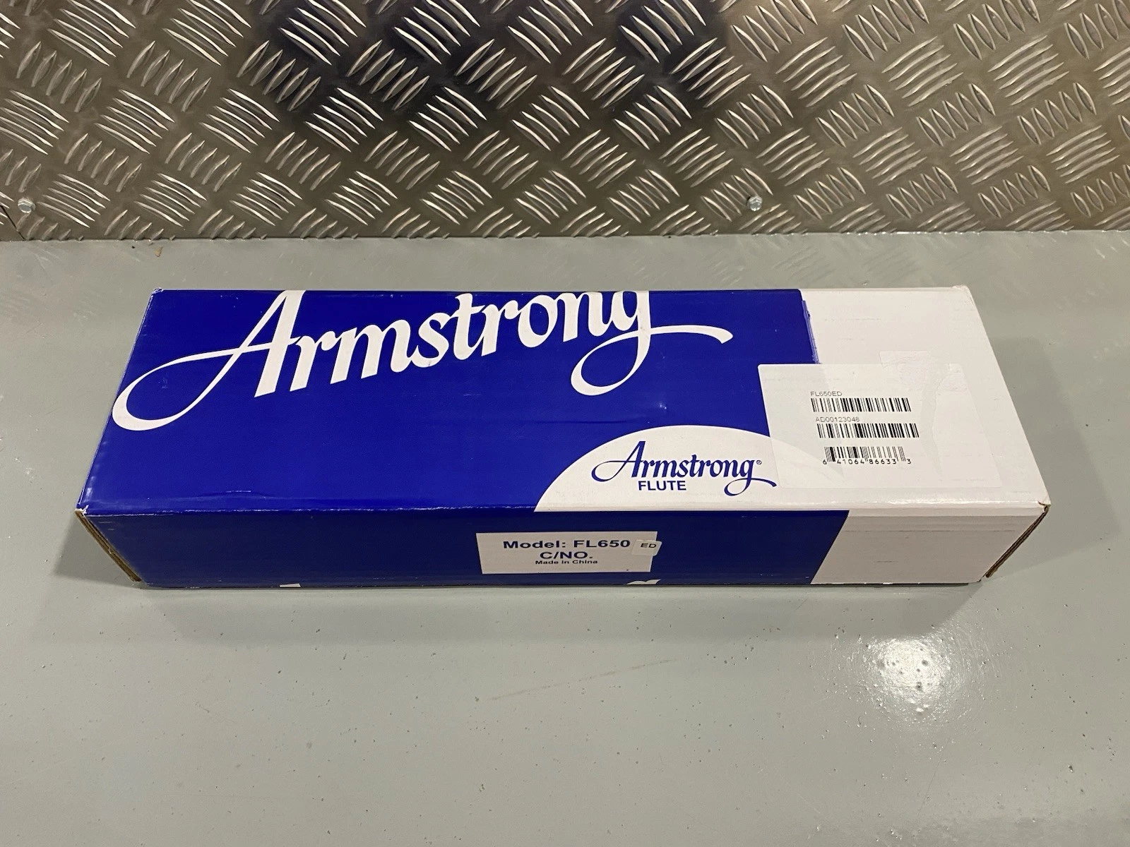 Armstrong FL650ED Beginner Flute With Case Used Once In Box