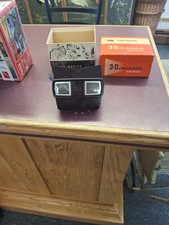 Vintage View-Master Model E 3D Viewer in Original Box 1955. With 3 new Reels