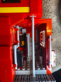 RETIRED LEGO 10258 CREATOR EXPERT LONDON BUS - COMPLETE SET W/ BOX & MANUAL