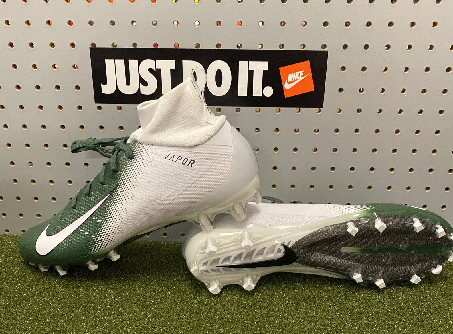 Nike Vapor Untouchable Pro 3 Football Cleats White / / Green Size | eBay