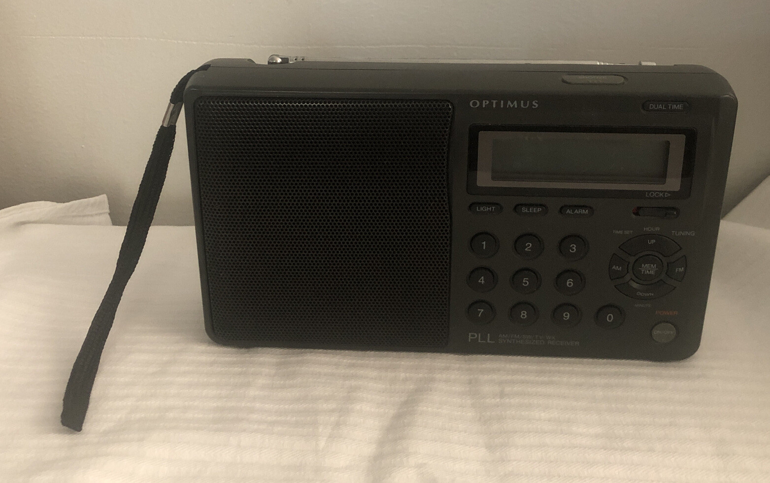 Optimus Radio Shack 12-808 FM/AM/SW/TV/WX PLL Multiband Receiver ...