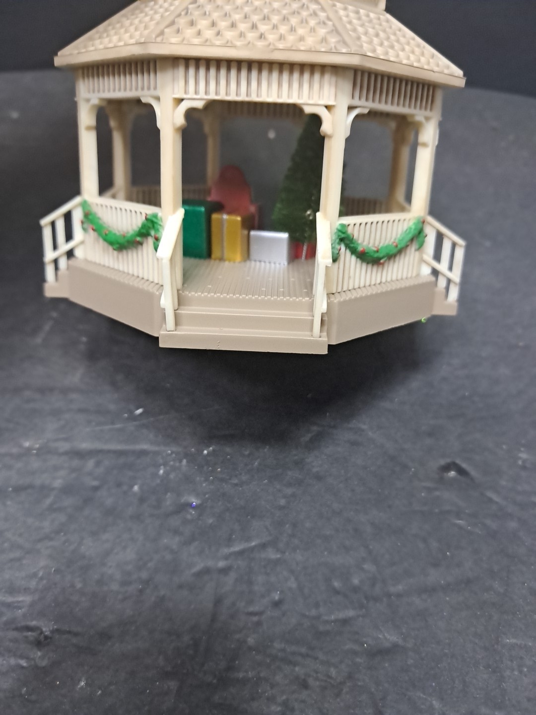 Picture 2 of 13