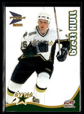 2001 Pacific Prism Hockey #11 Brett Hull
