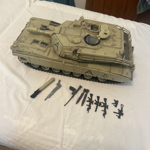 Forces of Valor Bravo Team 1:18 Scale M1A1 Abrams Tank Unimax Tank 2007