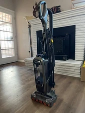 Shark Apex Lift-Away Pet Vacuum - AX951