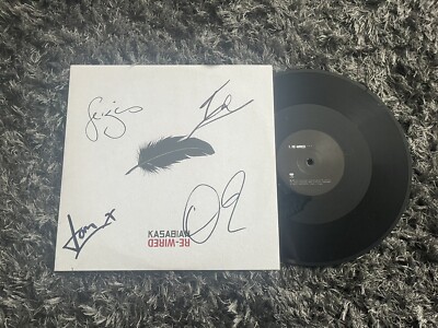 RARE SIGNED- Kasabian Vinyl- Re-Wired (10  )