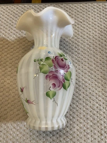 Fenton Vase