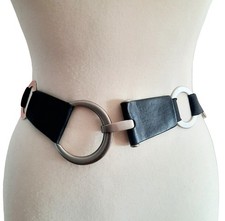 SUZI ROHER Black Leather Elastic Silver Metal Rings Hook Closure Belt Sz L