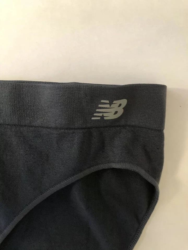 Braguita hipster sin costuras NEW BALANCE para mujer Performance azul oscuro talla XL Foto 4 de 4