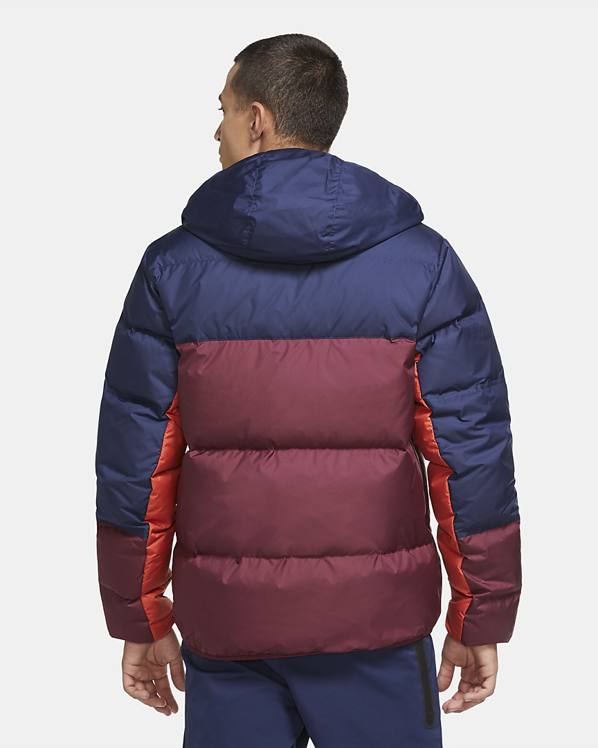 Nike Sportswear Down-Fill Windrunner 