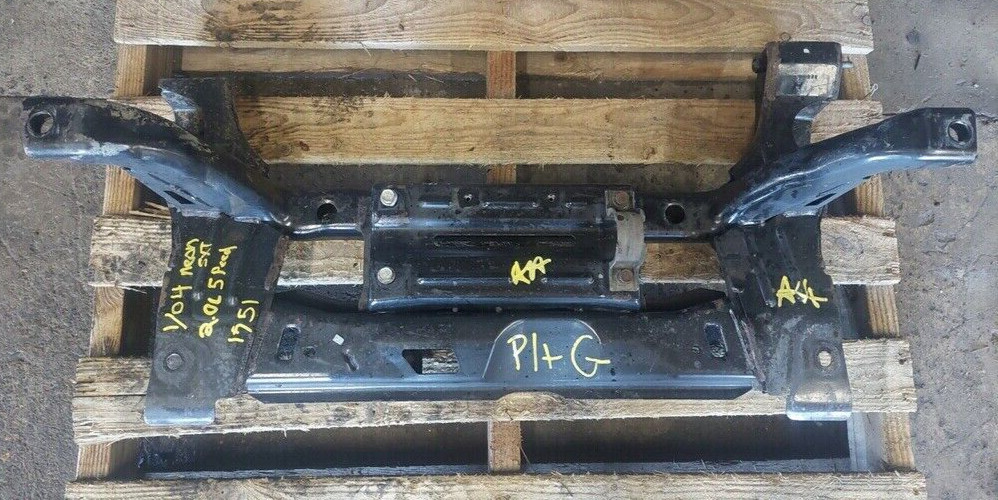 2002-2005 Dodge Neon M/T Front Suspension Crossmember K Member Subframe Cradle