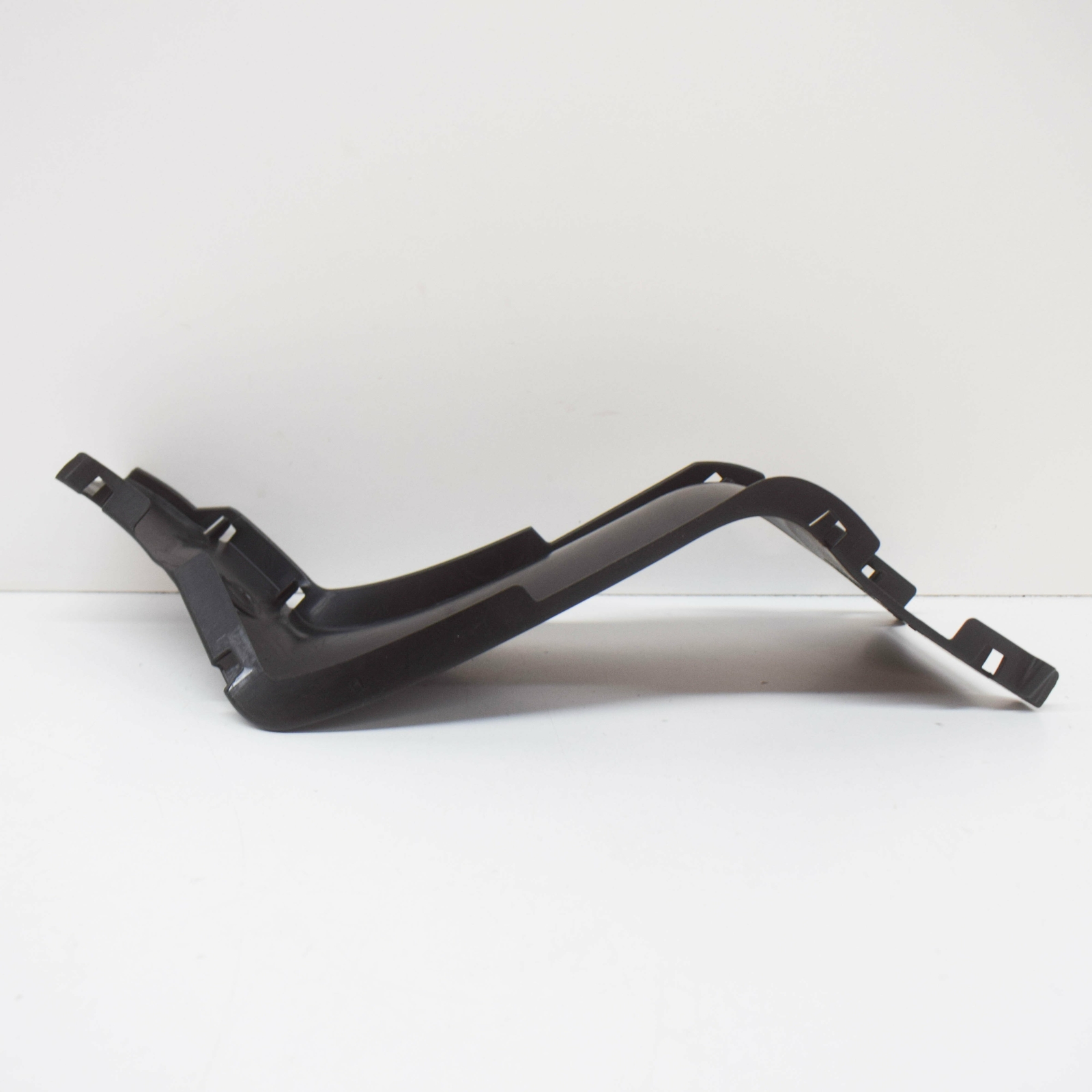MERCEDES-BENZ S W222 Kabelkanalabdeckung hinten rechts A2228210238