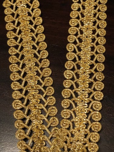 4 YD 1.5” Wide, Centipede Gold Bullion Lace Trim Ribbon Dress Lace - Picture 3 of 4