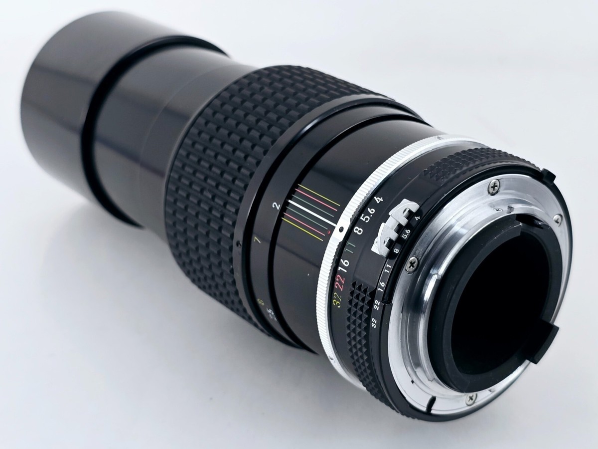 🌸[Near MINT] Nikon Ai Nikkor 200mm F4 Telephoto MF Lens