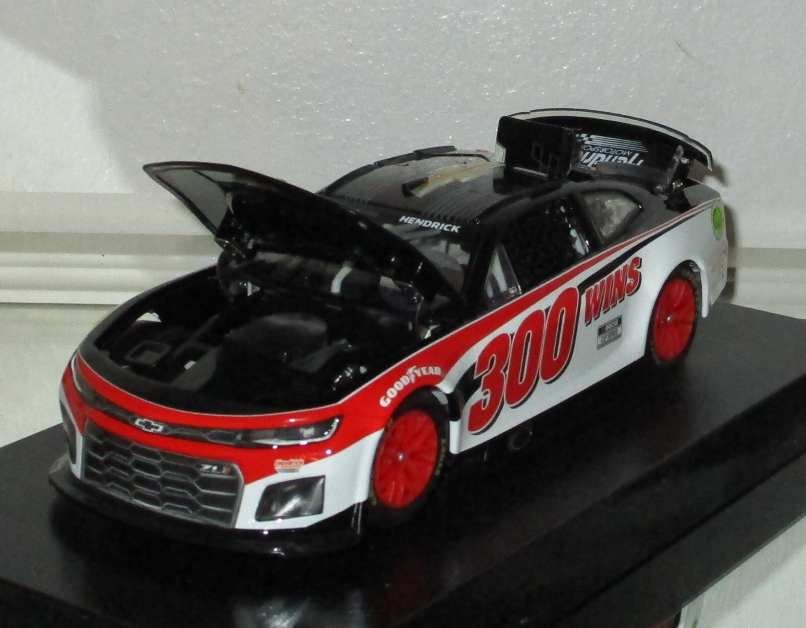 Picture 7 of 13