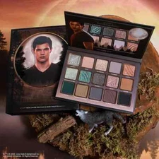 GLAMLITE X TWILIGHT TEAM JACOB PALETTE