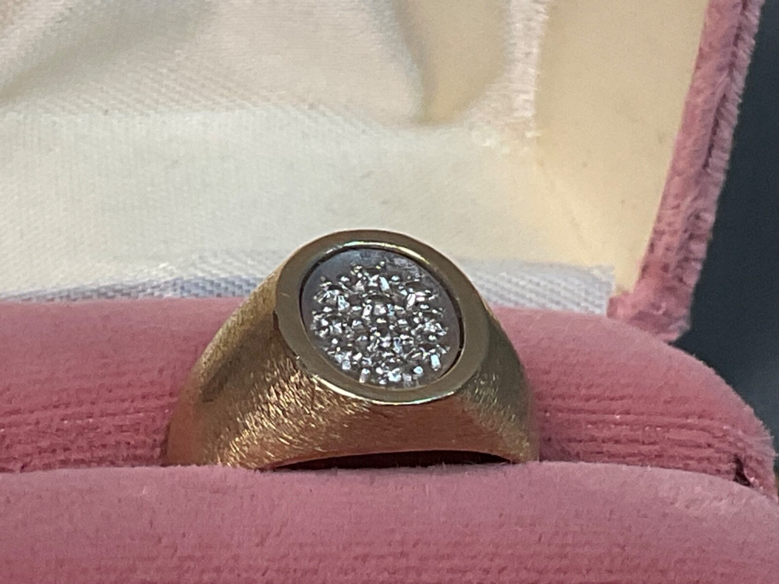 Picture 4 of 16