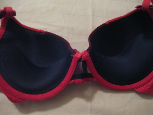 FELINA RED 36B PUSH UP BRA, PURPLE INSET W/RED LACE TRIM AT CLEAVAGE, UNDERWIRE - Picture 4 of 5