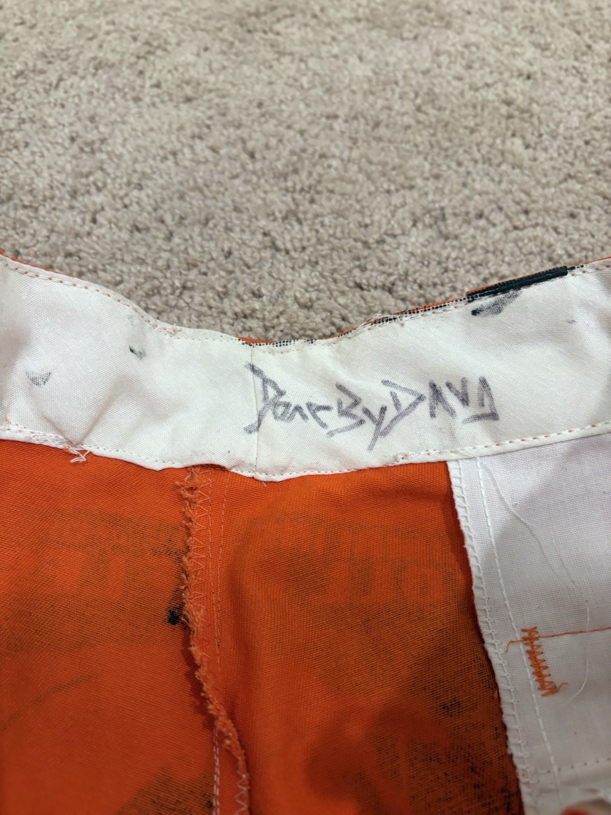 Picture 5 of 6