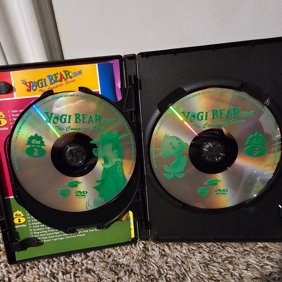 Hanna Barbera Diamond Collection yogi Bear Show Complete Series 3 Disc DVD Set Foto 3 de 4