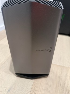 その他 Blackmagic eGPU Pro Vega 56 Blackmagic Design eGPU Pro Vega 56 8GB Graphics Processor External