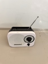 Studebaker Portable AM/FM Radio White Retro Style With Aux AC Powered/ Batteries