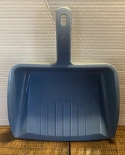 Vintage Rubbermaid #4450 Plastic Blue Dust Pan