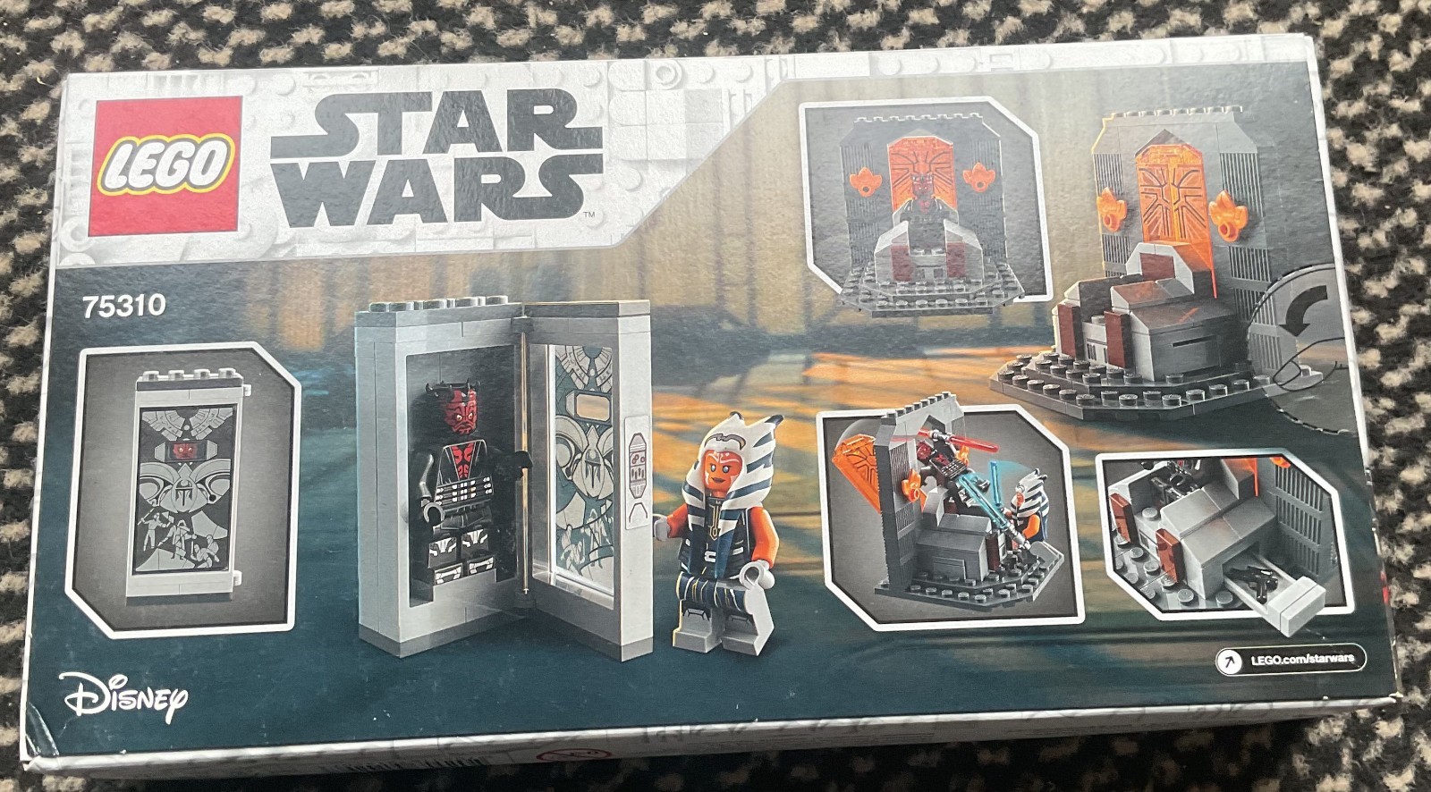 Set LEGO 75310 Duel on Mandalore pour décorer votre bureau de fan Star Wars