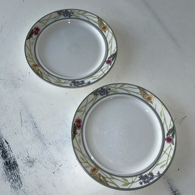 DANSK Cafe Floral Pattern Salad Bread Dessert Plates (6) 7.25''Dx.75 H Flowers