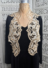 Antique Handmade Lace Collar, Cuffs, and Patch Set