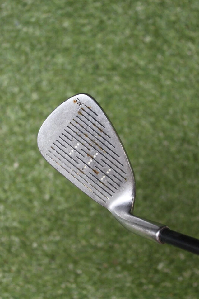 Square two power circle graphite shaft SW Sand wedge iron golf club - Image 2 of 4
