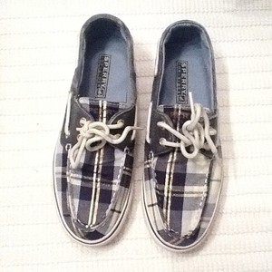 blue plaid shoes