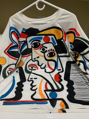 WOMENS XL VIBRANT ART PORTRAIT LONG SLEEVE PULLOVER TOP STYLISH MULTICOLOR FUN - Picture 8 of 10