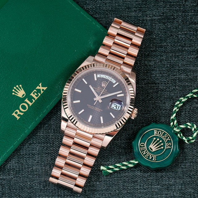 Rolex Day-Date 40 Chocolate Men's Stick 