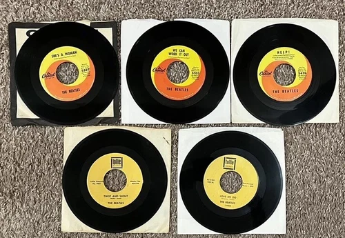 The Beatles 45 Vinyl Lot Of 5-Tollie Love Me Do Twist And Shout Capitol Help!