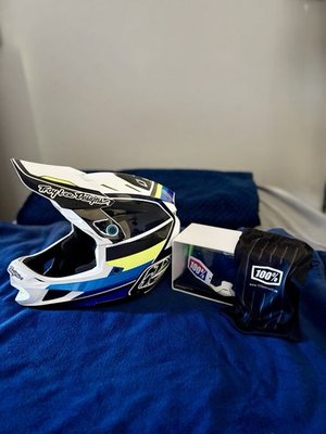 #ad Troy Lee Designs D4 BMX mountain Bike Composite MIPS Helmet size M $150.00