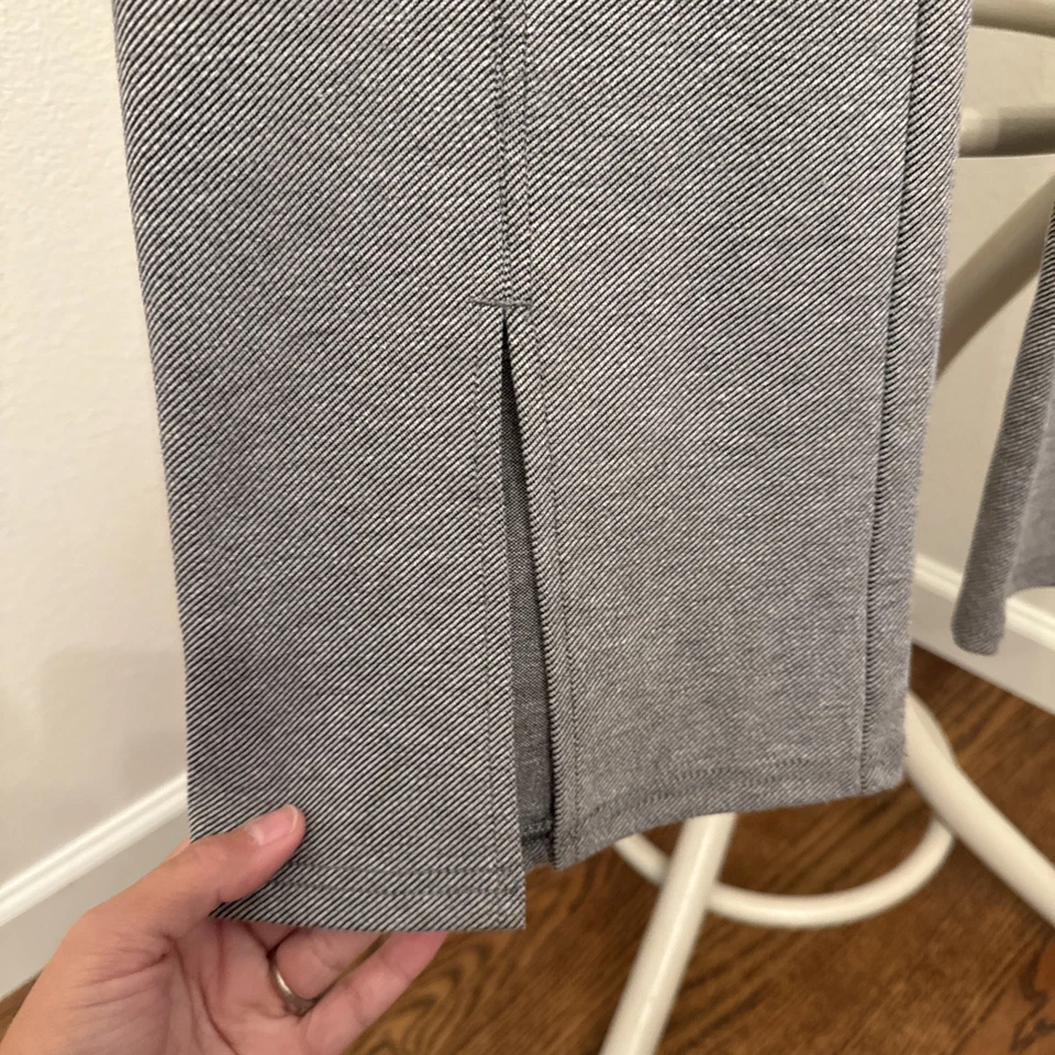 Pantalones para mujer Maeve Anthropologie 10 grises con costuras acampanadas dobladillo trabajo negocios Foto 3 de 4