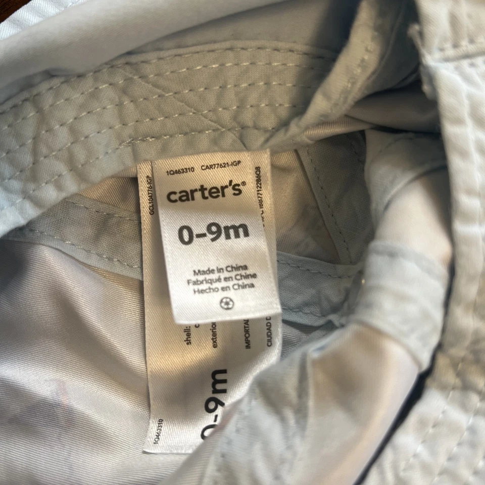 Lindo juego de sombreros cubo para bebé - diseño Carter's & Dinosaur Foto 3 de 4