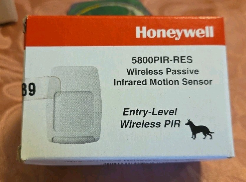 NEW Honeywell Home 5800PIR Wireless Passive Infrared Motion Sensor