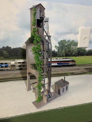 HO SCALE CONCRETE COAL TOWER
