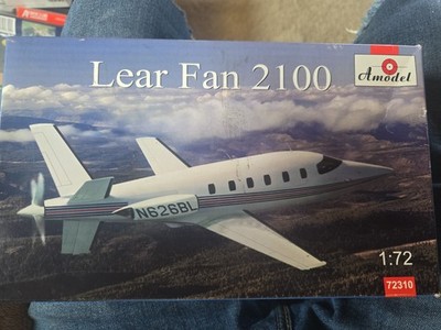 AMODEL 72310 Lear fan 2100 Scale 1/72 - Plastic model kit