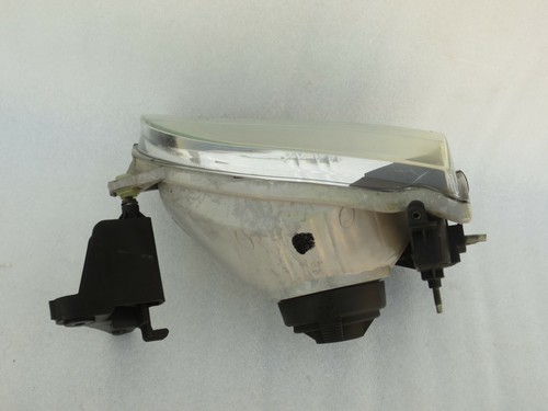 2001-2004 Toyota Tacoma RIGHT Passenger OEM ORIGINAL Headlight Lamp GOOD - Picture 2 of 6