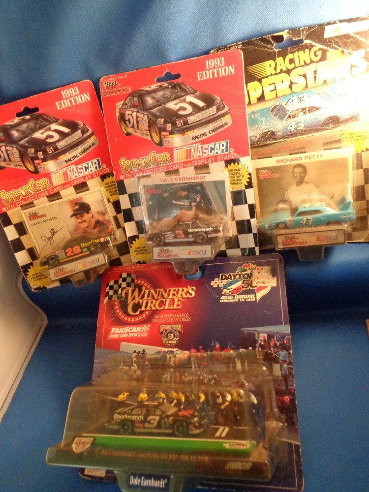 NASCAR - ALLISON / EARNHARDT 1993 COLLECTIBLE RACE CAR (4) DIFFERENT 1:64 SCALE