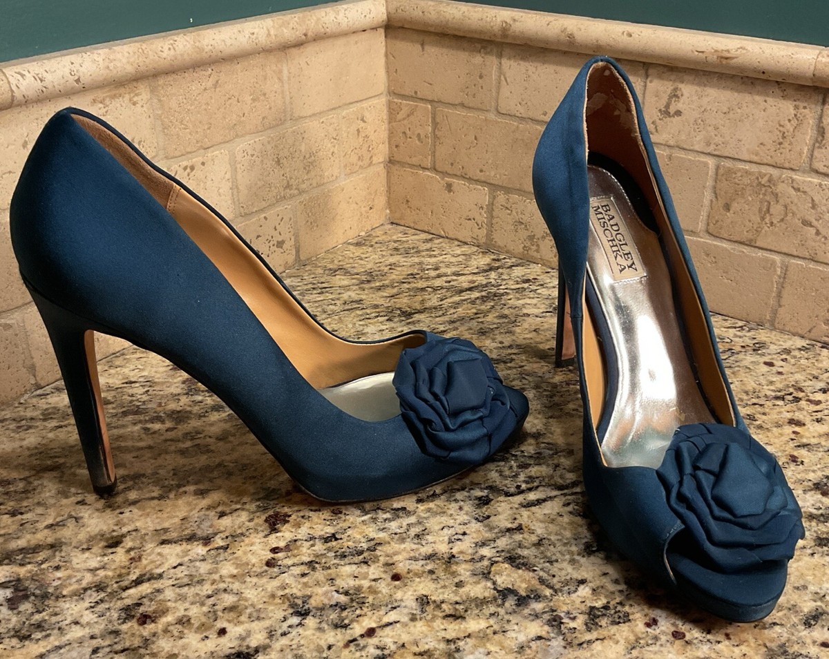 Badgley Mischka Women's Size Blue Satin Flower High Heels