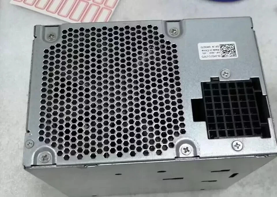 power supply for DELL T3400 servers NPS-525AB A N525E-00 YY922 0YY922 - Image 2 of 4