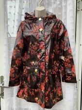 FLORAL SHINY HOODED MAC / MACK / RAIN COAT SZ 8 FROM ATMOSPHERE /  FESTIVAL