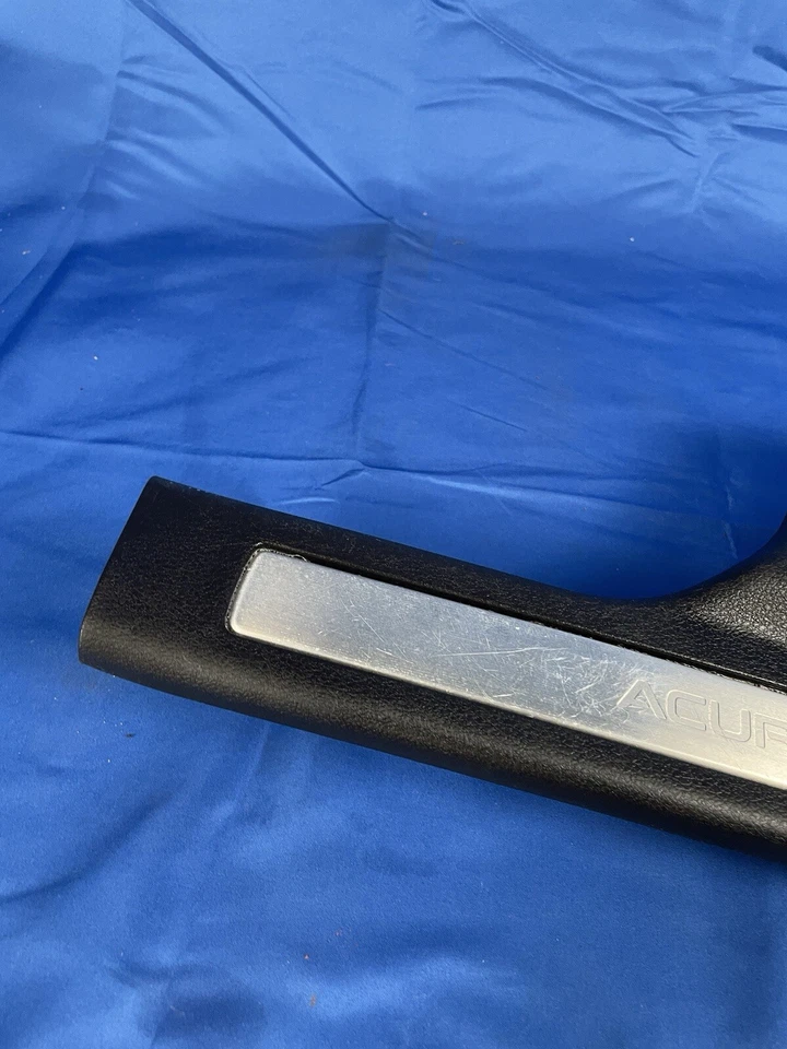 2015-2020 ACURA TLX 左后门踏板磨损窗台装饰 84261-TZ3 原始设备制造商 — 第 2/4 张图片