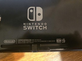 NINTENDO SWITCH HAC-001 CONSOLE ONLY WORKS