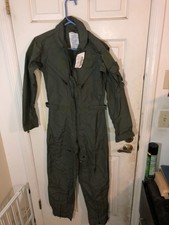 Nuova tuta US Air Force CWU-27/P Pilot's FLIGHT taglia 32 regolare