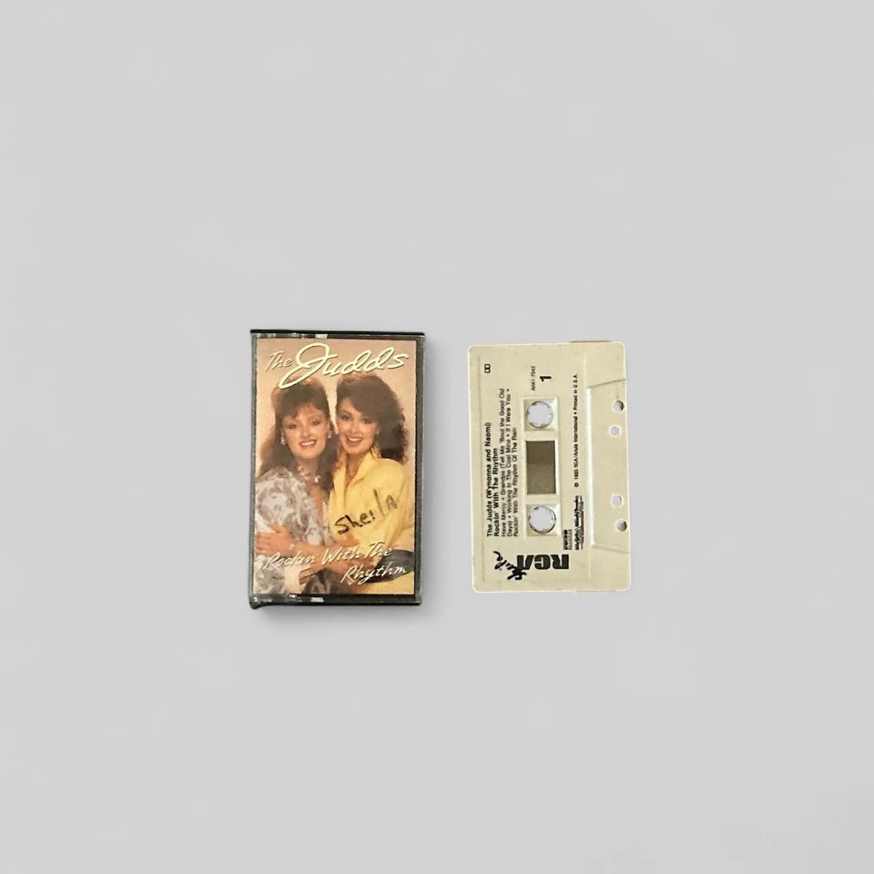 The Judds Wynonna And Naomi Rockin' With The Rhythm кантри музыкальная кассета - Изображение 2 из 3